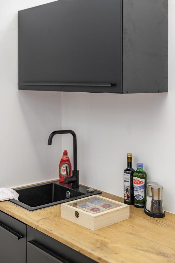Flats 4 You, Moderne City Wohnung Naehe Hbf, Due-Messe 20 Min, Netflix, Kueche 뒤스부르크 외부 사진