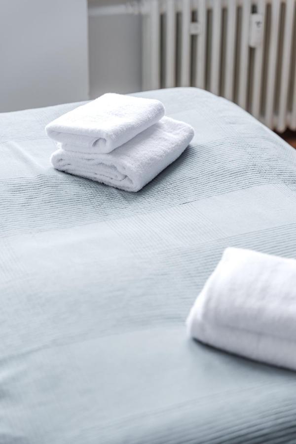 Flats 4 You, Moderne City Wohnung Naehe Hbf, Due-Messe 20 Min, Netflix, Kueche 뒤스부르크 외부 사진