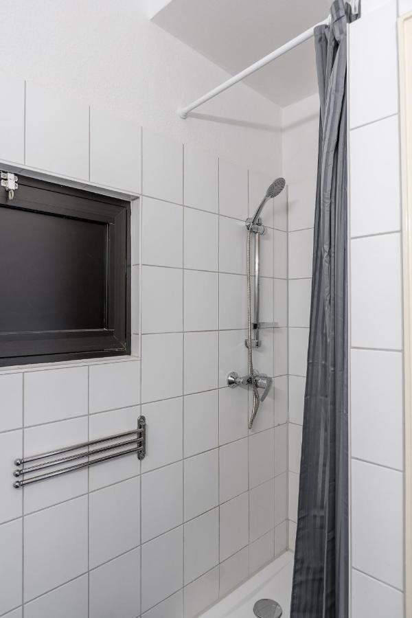 Flats 4 You, Moderne City Wohnung Naehe Hbf, Due-Messe 20 Min, Netflix, Kueche 뒤스부르크 외부 사진