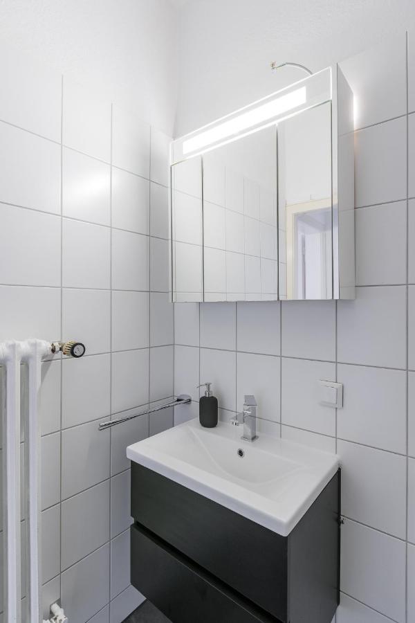 Flats 4 You, Moderne City Wohnung Naehe Hbf, Due-Messe 20 Min, Netflix, Kueche 뒤스부르크 외부 사진