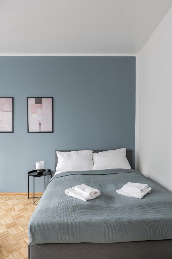 Flats 4 You, Moderne City Wohnung Naehe Hbf, Due-Messe 20 Min, Netflix, Kueche 뒤스부르크 외부 사진