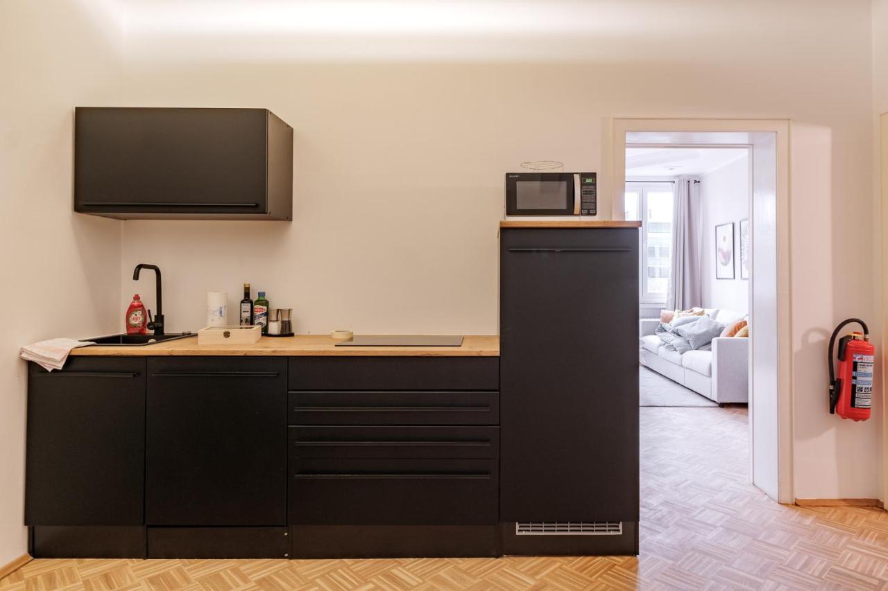Flats 4 You, Moderne City Wohnung Naehe Hbf, Due-Messe 20 Min, Netflix, Kueche 뒤스부르크 외부 사진