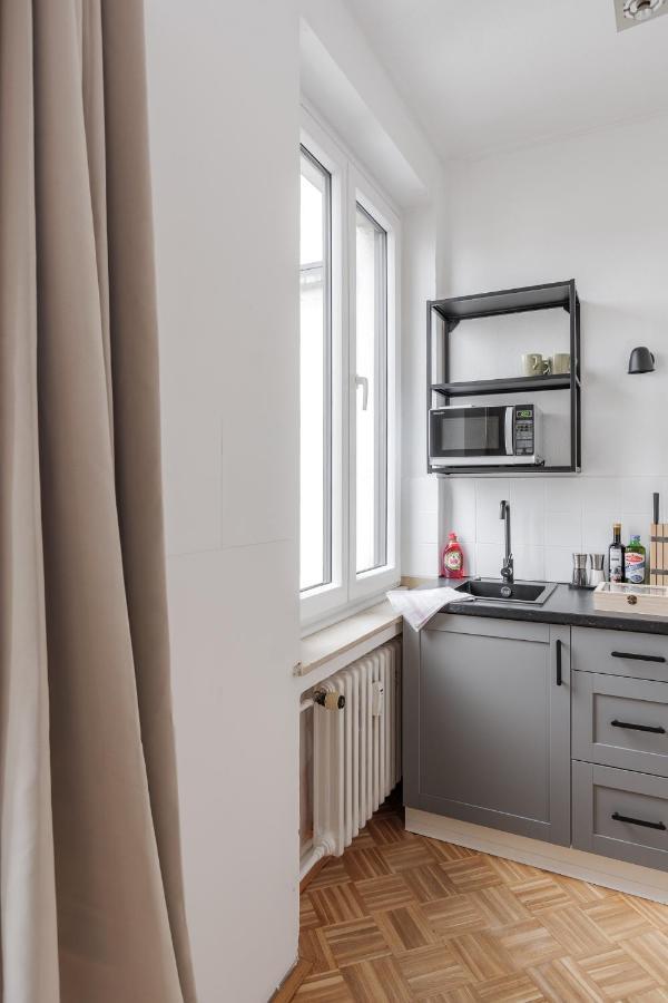 Flats 4 You, Moderne City Wohnung Naehe Hbf, Due-Messe 20 Min, Netflix, Kueche 뒤스부르크 외부 사진